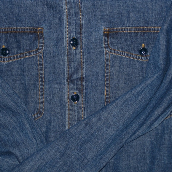 SOLD DARK DENIM J CREW SHIRT SZ S. - Picture 3 of 3